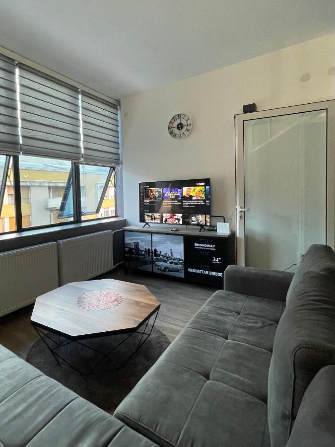 Enjoyment Apartment Ниш Экстерьер фото